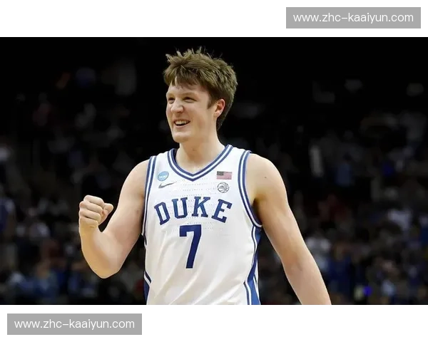 克努佩尔新秀三分纪录 历史最快命中200记三分显神射潜质